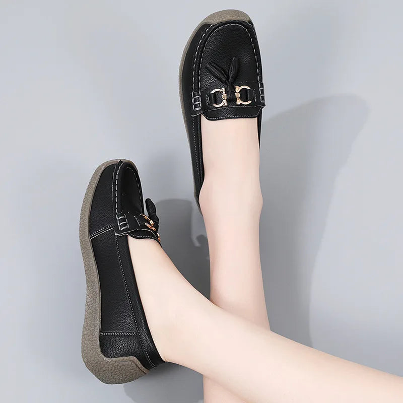 Women's Comfortable Loafers – Soft Sole Flat Shoes with Metal Buckle for Casual Daily Wear and Office Use zapatos para mujer