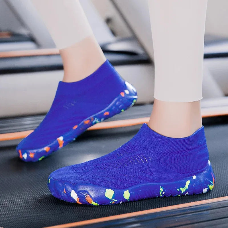 Men's women's shoes Casual sneakers sports beach shoes, outdoor lightweight, comfortable and fashionable walking shoes