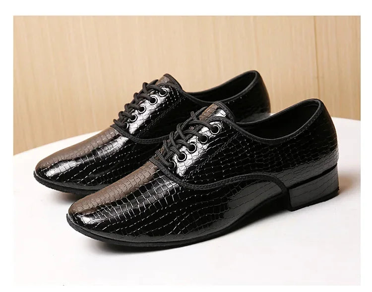Male Big Size White Dance Shoes Men Soft Leather Latin Shoes Man Jazz Waltz Ballroom Dancing Yoga Train Sneakers Stage Footwear