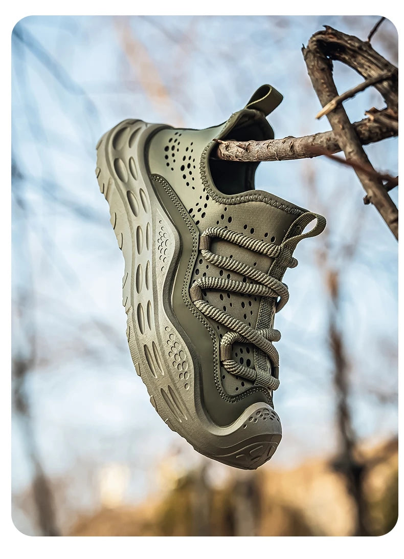 Spring Autumn New Mens Casual Shoes Fashion Anti Skid Wear Resistant Sports Sneakers Thick Sole Fashion Breathable Mesh Footwear