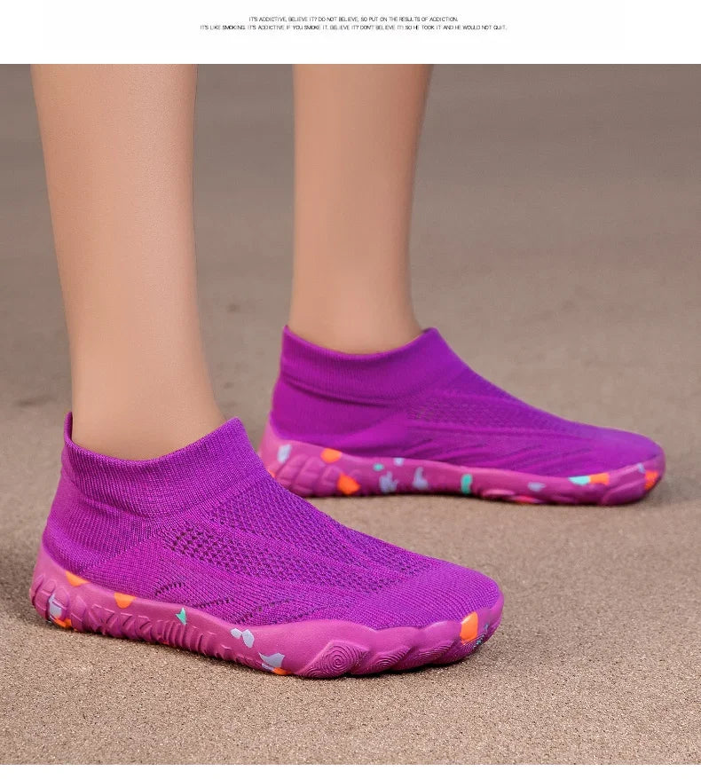 Men's women's shoes Casual sneakers sports beach shoes, outdoor lightweight, comfortable and fashionable walking shoes