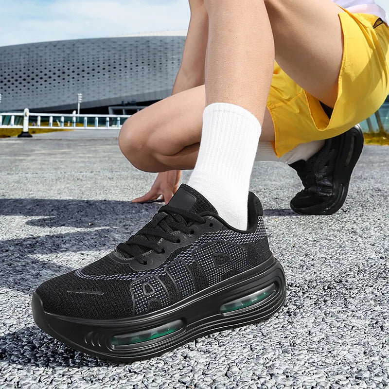 New Trendy Fashionable Sports Shoes High-quality Luxury Men Shoes Thick Soled Comfortable Casual Shoes 2026 Men Casual Sneakers