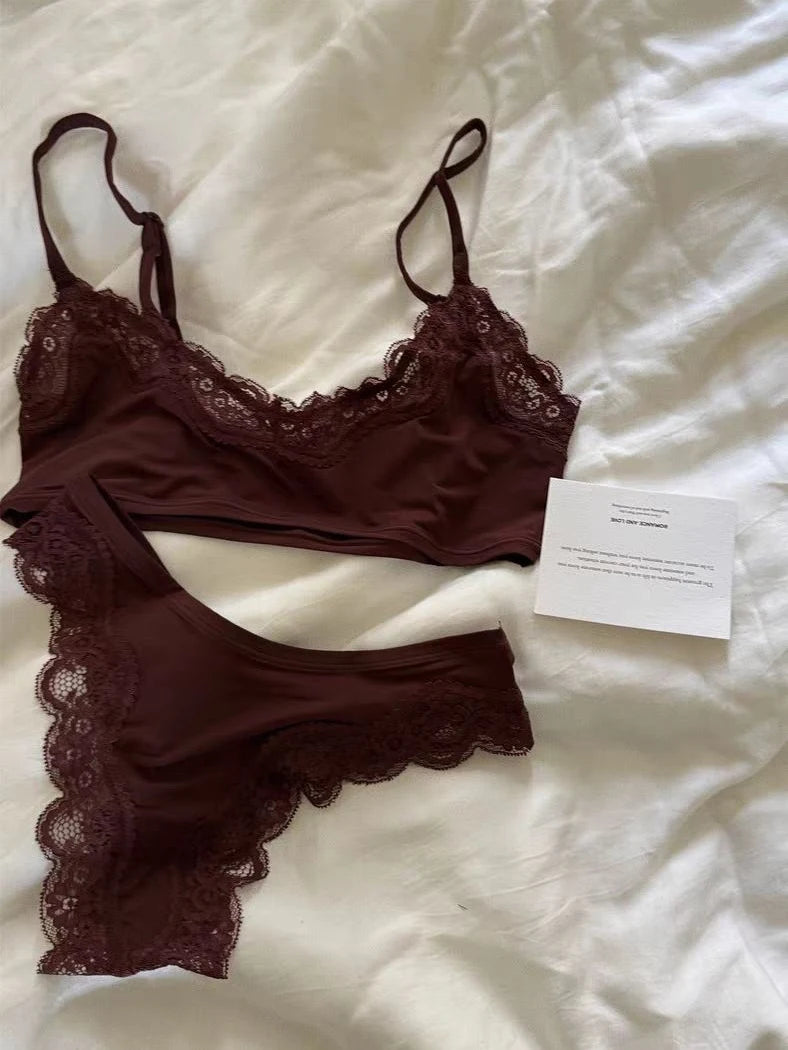 Lace Bra Set Woman Adjusted-strap Seamless Bras+Low Waist Panties Female Casual Simple Solid High Elasticity Lingerie Sets