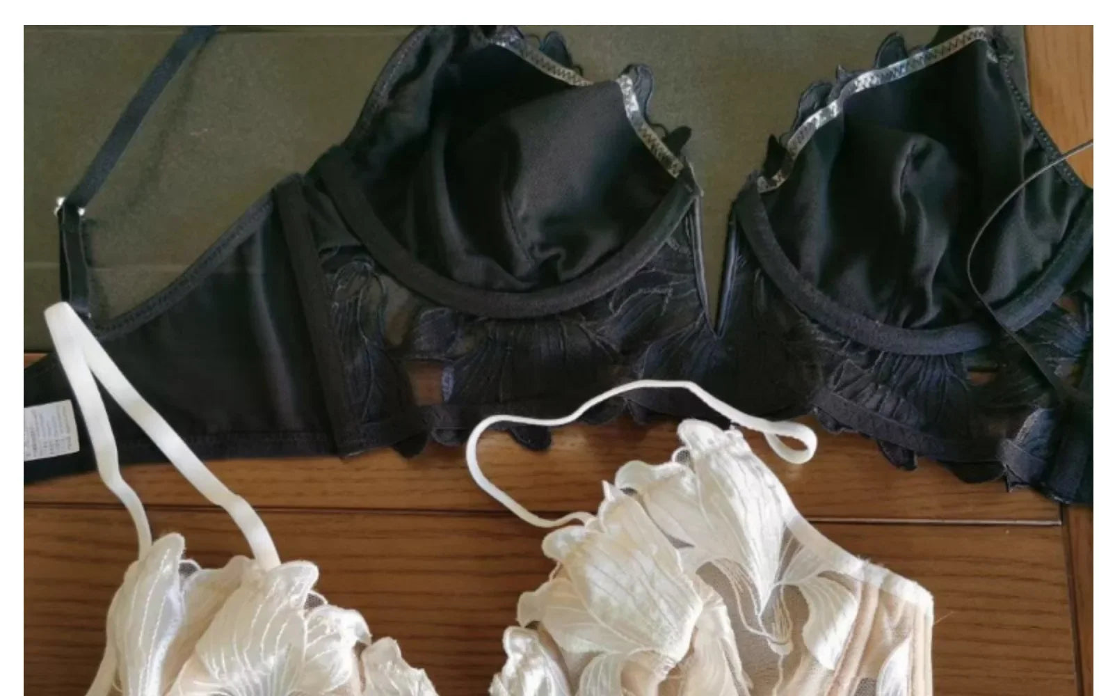 Women Lace Lingerie Set Elegant Sexy Bra Set See Through Underwear Ventilate Ladies Bra and Panty Set