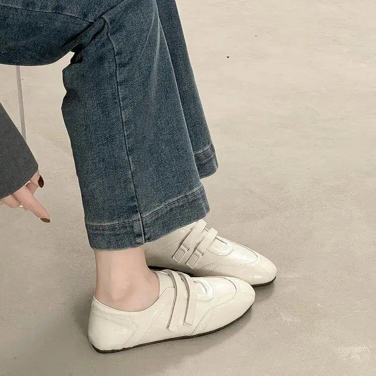 Women's Sneakers Flats Sport Shoes Fashion Loafers Shoes Casual Running Shoes Ballet Designer Walking Retro New Mujer Zapatos
