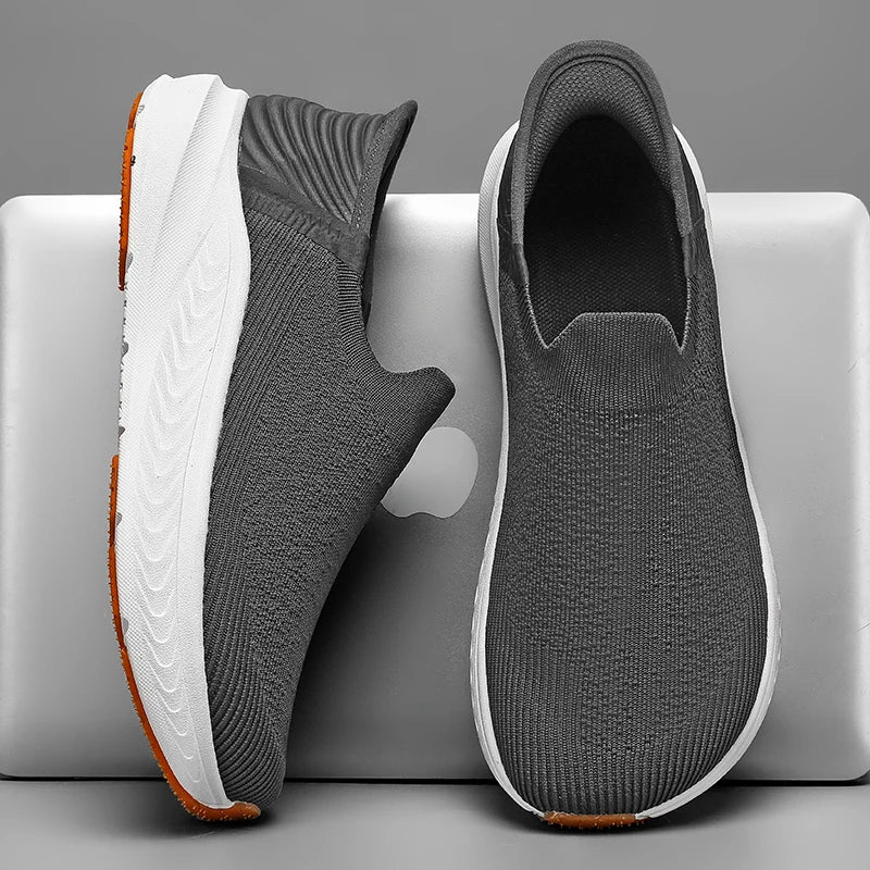 Slip on Wide Toe Men Barefoot Shoes Outdoor Casual Sneakers Breathable Lightweight Walking Running Shoes Zero Soles Sport Shoes