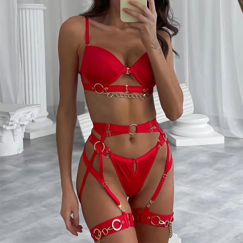 Women Lingerie Sexy Porn Underwear Halter Bra And Panty Set Luxury Garter 3 Pieces With Chain Lady Erotic Sets Sexy Outfit