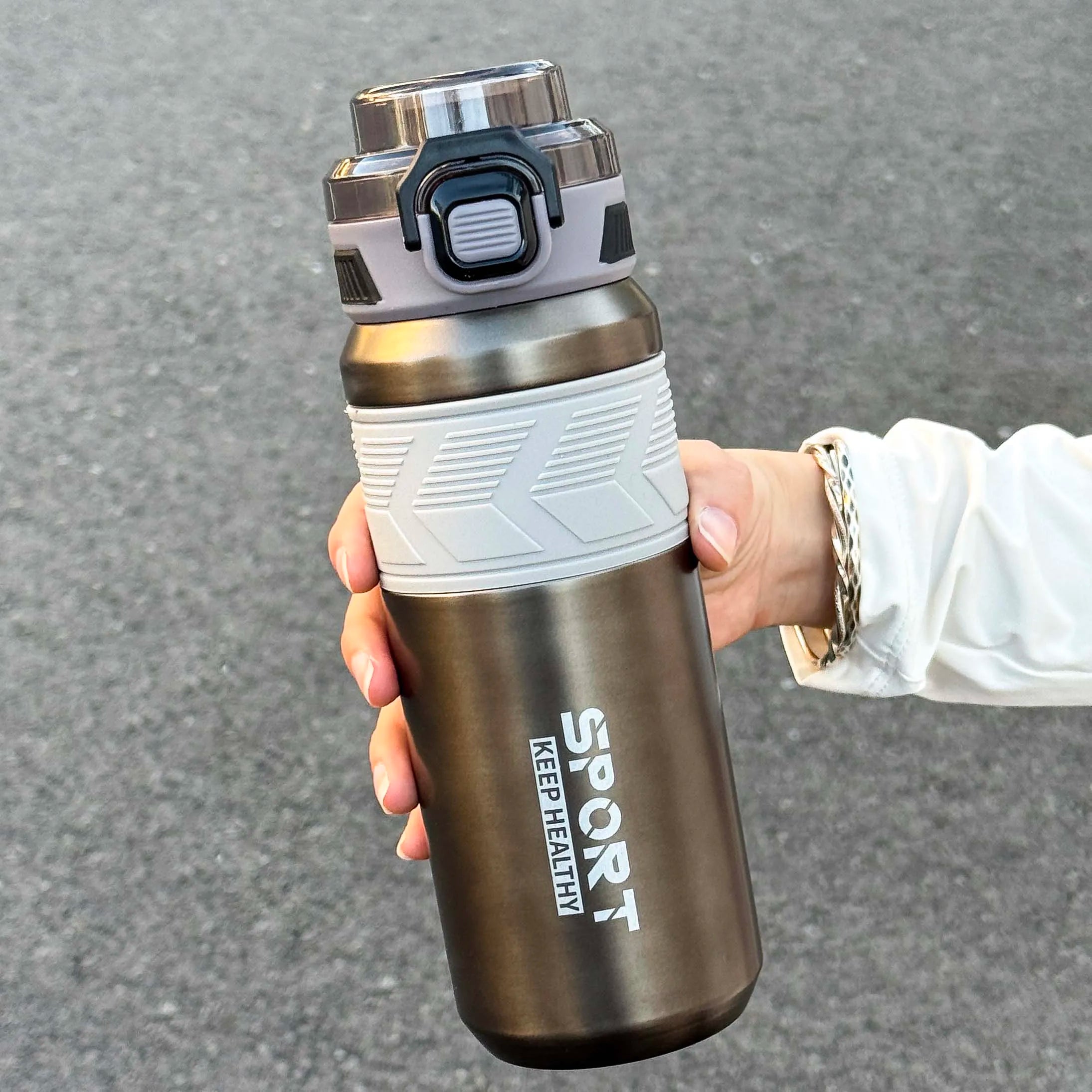 1pc trendy stainless steel thermos cup 650ml, fashionable dual-drinking thermal water bottle, portable with handle for outdoor