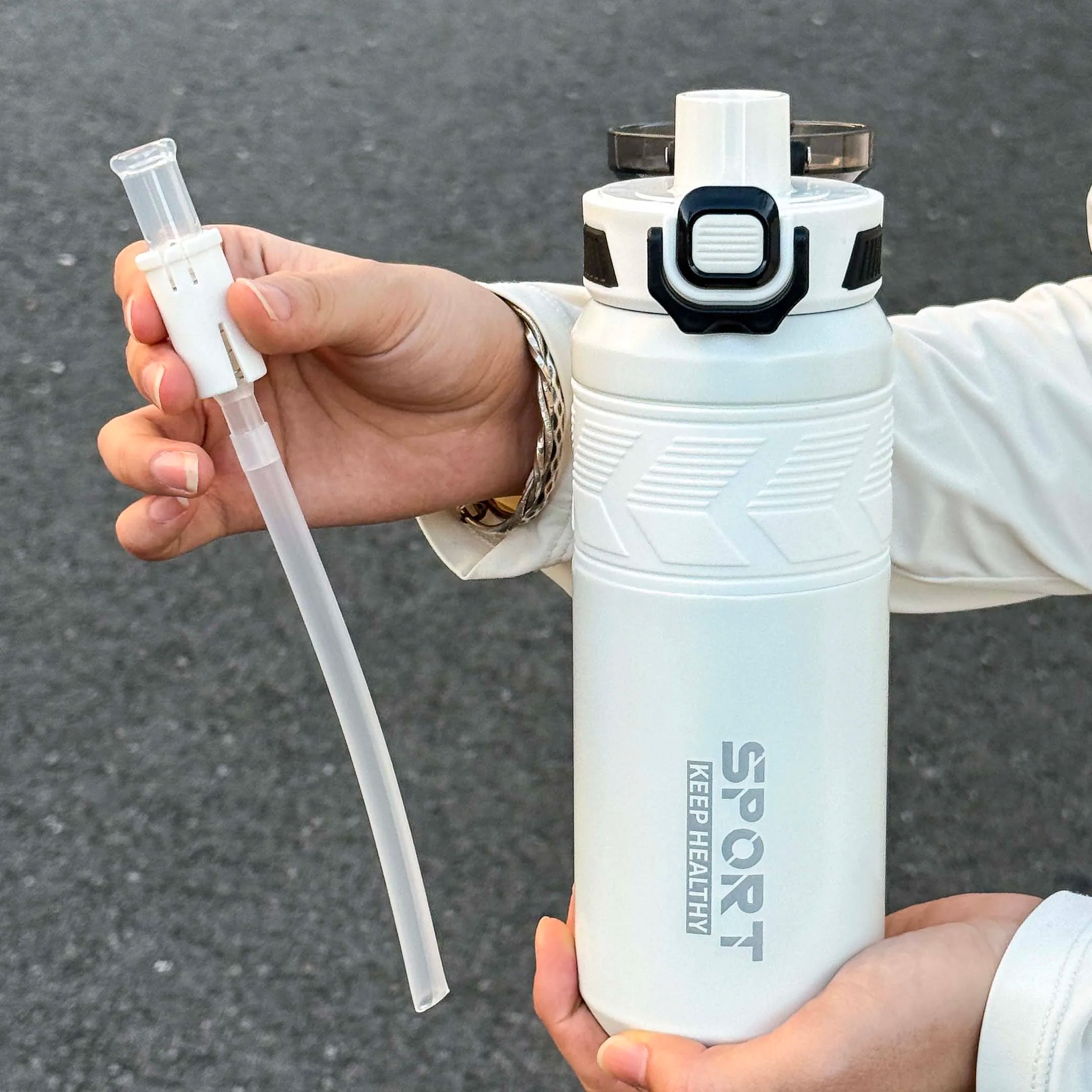 1pc trendy stainless steel thermos cup 650ml, fashionable dual-drinking thermal water bottle, portable with handle for outdoor