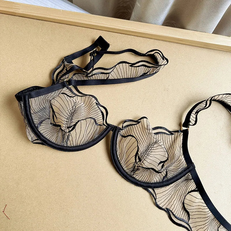 Lingerie Brodée Ultra-Fine Sexy Européenne Minimiseur Pour Gros Seins Dentelle Transparente Amincissante Pure Séduisante 32-38