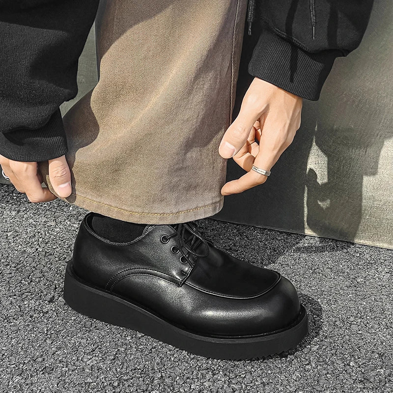 Men's Derby Shoes Fashion autumn and winter styles Office or leisure party 38-46 Hot selling young shoesThick bottom trend