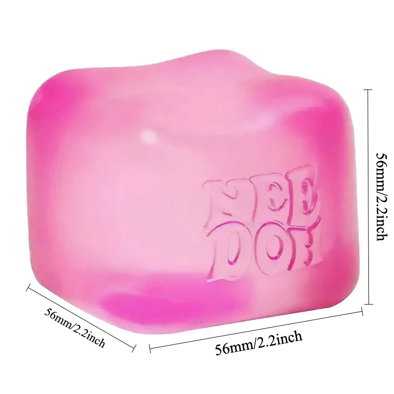Needoh Nice Cube Antistress Sensoriale, Giocattolo per Ansia e Concentrazione, Cubo Sensoriale da Scrivania per Adulti e Bambini