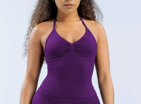 eamless Yoga Set Women Yoga Scrunch Leggings Set Strappy Halter Sports Bra Fitness Gym Clothing Workout Set