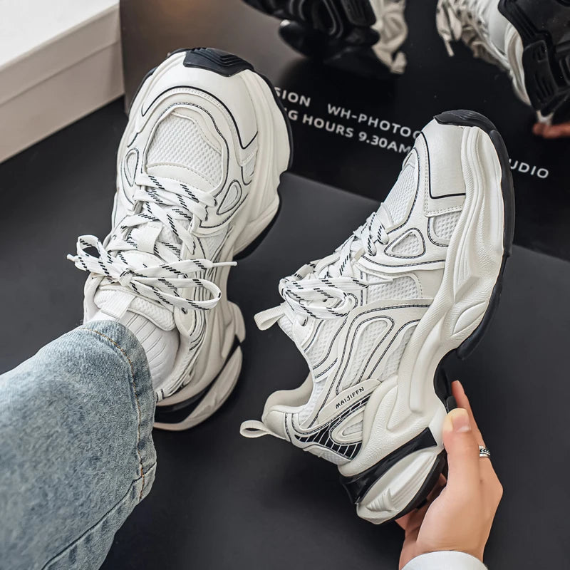 Men's Casual Sports Shoes New Arrivals for Autumn and Winter Retro Old-style Sneakers Anti-slip and Durable Sports Running Shoes
