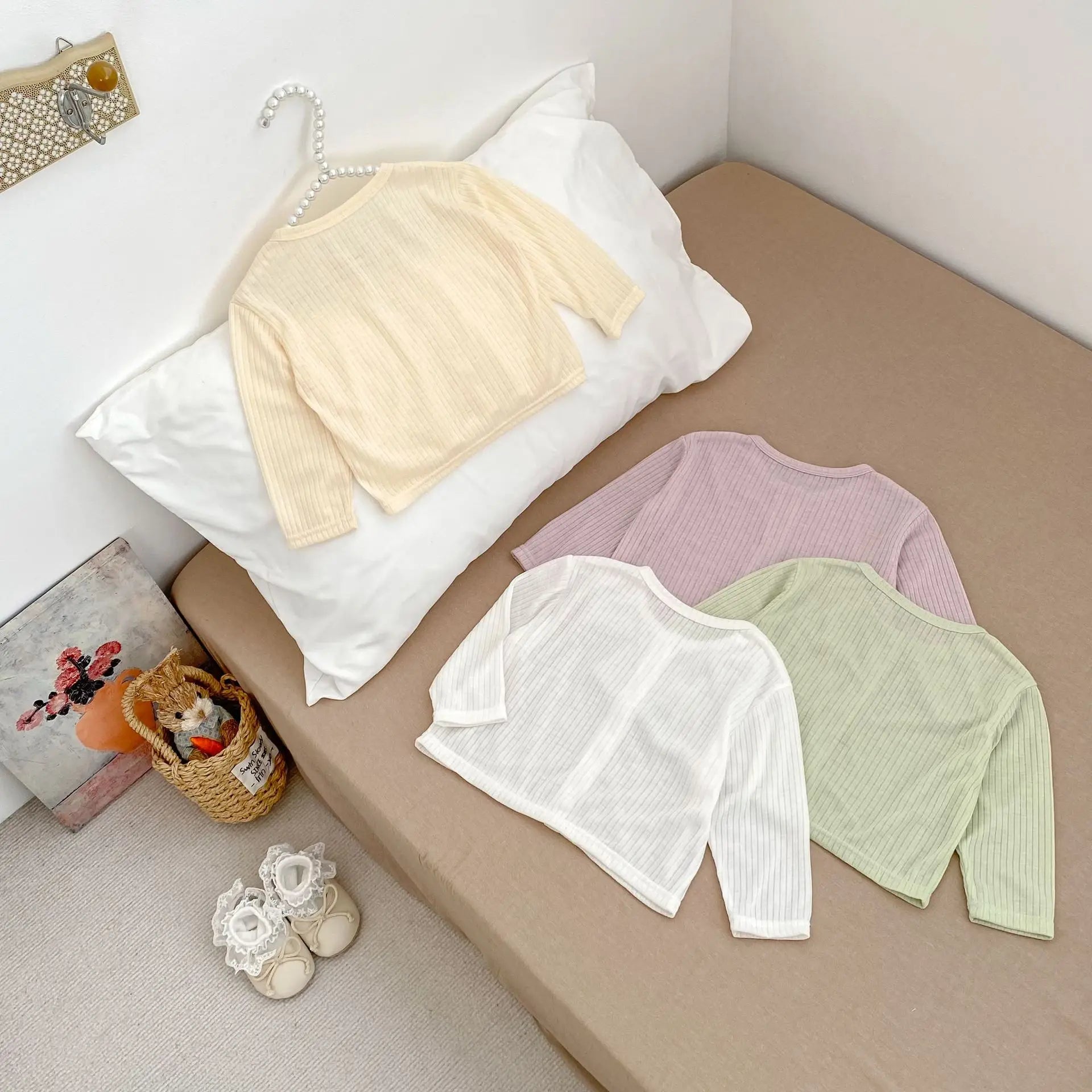 Summer Baby Girl Sunscreen Shirt Solid Color Simple Round Neck Air Conditioning Cardigan Lightweight Breathable Girl's Coat