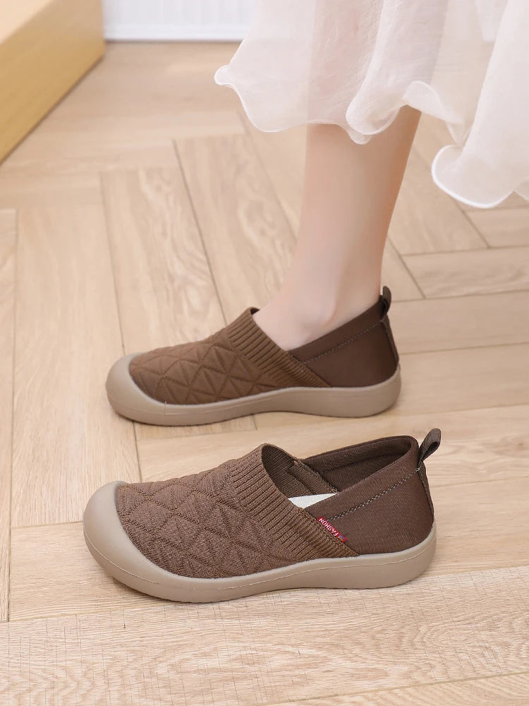Women's casual sports shoes 2025 new multi-occasion can wear comfortable shoes light cloth home shoes