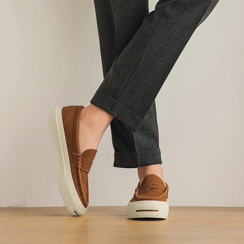 Men's Vulcanized Shoes: Niche, Light Luxury, Solid Color, Retro Style, Flat Heel, Split-on, Lazy Soft-soled Casual Walking Shoes