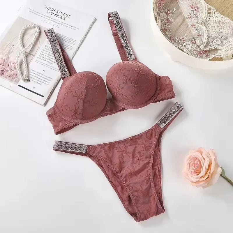 New Bra Panty Set Women Lace Push Up Bralette Seamless Comfortable Breathable Lingerie Home Wear Set Lingerie Set Underwear Set