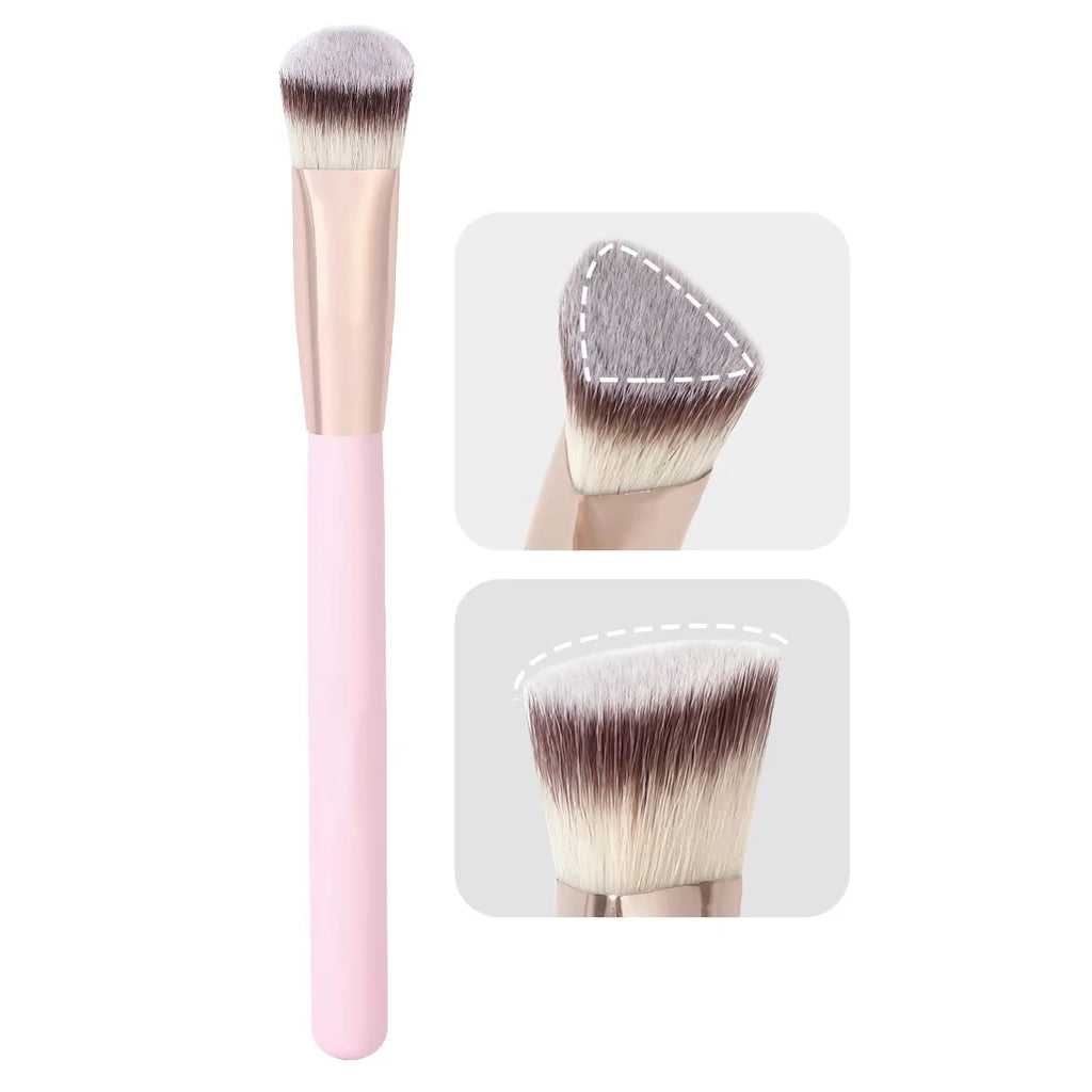 Concealer cosmetic brush