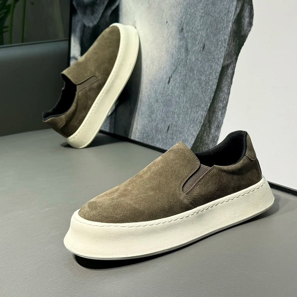 Fashion Slip on Mens Casual Shoes Outdoor Walking Footwear Breathable Lightweight Loafers Comfort Lazy Driving Shoes Board Shoes