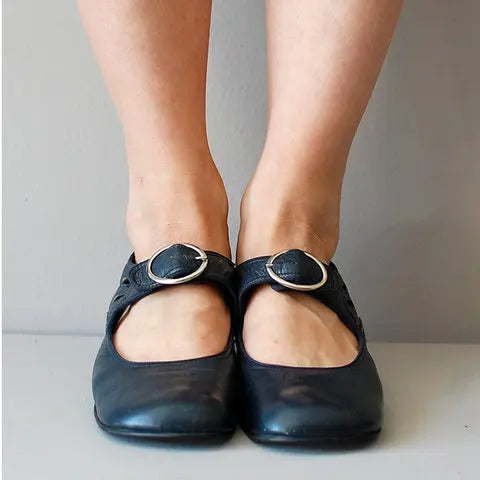 Women Shoes Low Heels Single Shoes Retro New Soft Sole Women Casual Shoes Thick Heels Work Mother Shoe Buckle Shallow High Heels