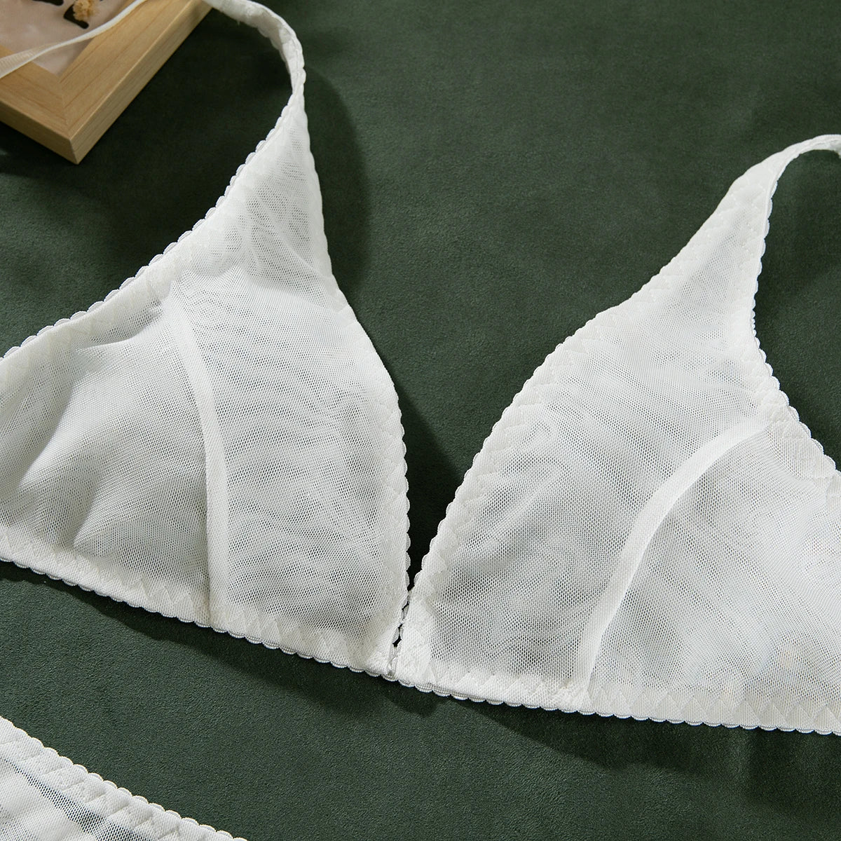 Wirelss Comfortable Bra Brasil Pantie Lingerie Set Basic Solid Mesh Sheer Underwear Transparent Intimate Seducing Lenceria