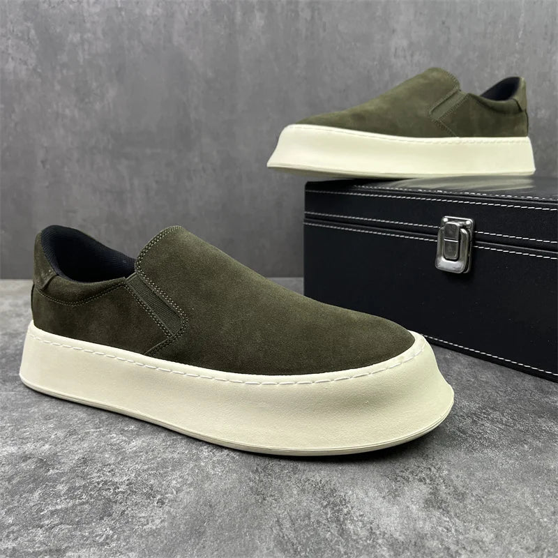 Fashion Slip on Mens Casual Shoes Outdoor Walking Footwear Breathable Lightweight Loafers Comfort Lazy Driving Shoes Board Shoes