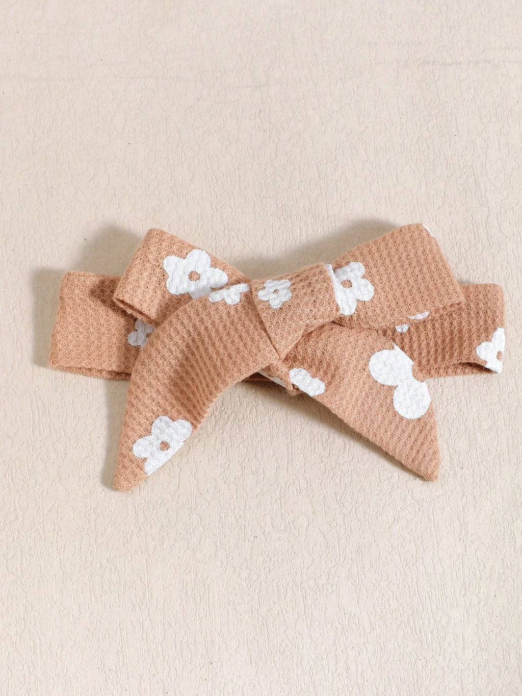 Summer  1-3  Years Old Cool  Girls   Strap  Jumpsuit  And  3-cornered  Shorts  With  Hair  Band  3-Piece  Set