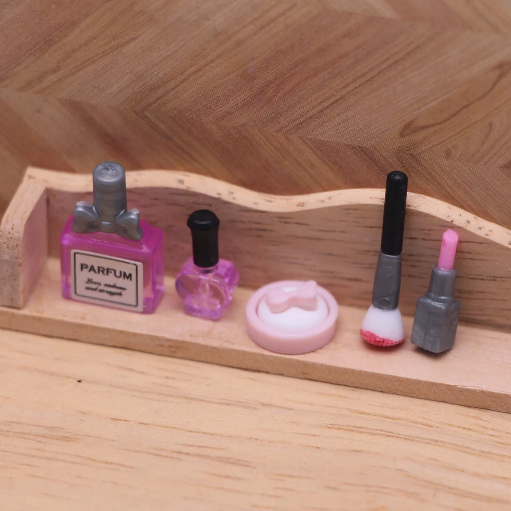 1Set Dollhouse Mini Cosmetics Lipstick Perfume  Miniature Fashion Scene Doll Toiletry Model Accessories Mini Beauty Props