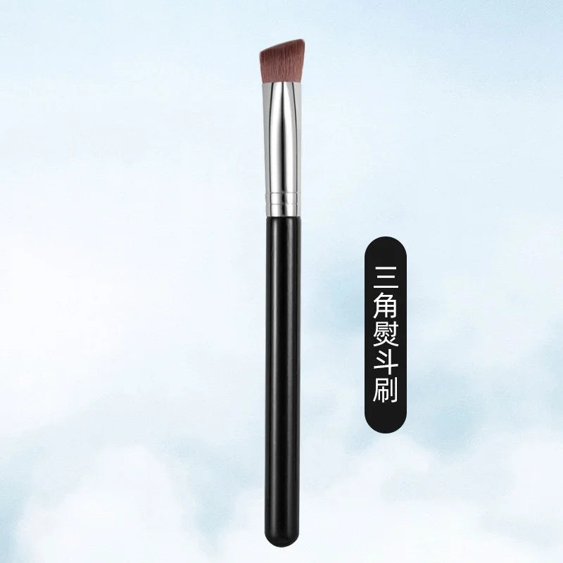 Concealer cosmetic brush