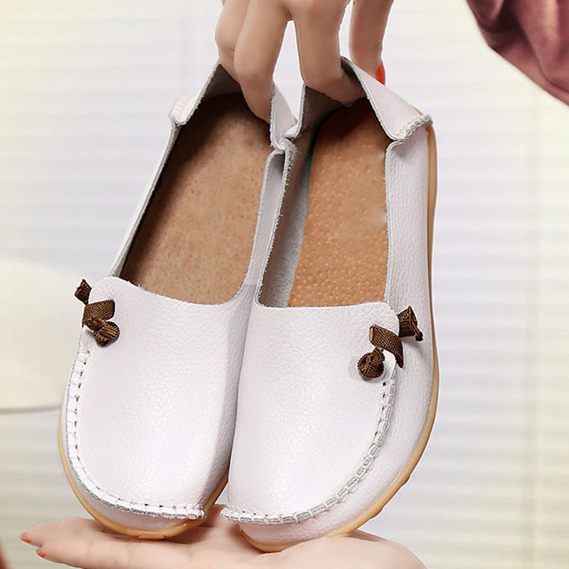 Women's Leather Shoes Flat Bottom Ladies Casual Mom Shoes Soft Loafers Women's Shallow Summer Comfort Flats Nursing Shoes Female