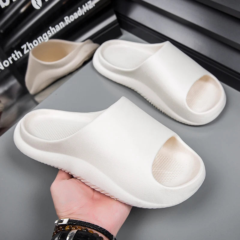 Men's Slippers Fashion Casual Home Sandals Non-Slip Wear-Resistant Soft Soles Couple Style Shoes Thick-Soled Outdoor Beach Shoes