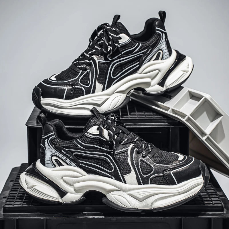 Men's Casual Sports Shoes New Arrivals for Autumn and Winter Retro Old-style Sneakers Anti-slip and Durable Sports Running Shoes