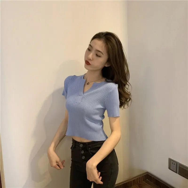 Summer Short-sleeved T-shirt Summer Women's Clothing 2025 New Ins Trendy Spring High-waist Top Short Design Niche