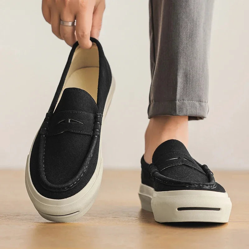 Men's Vulcanized Shoes: Niche, Light Luxury, Solid Color, Retro Style, Flat Heel, Split-on, Lazy Soft-soled Casual Walking Shoes