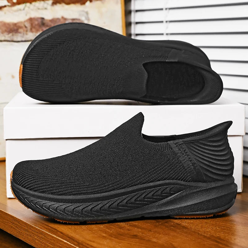 Slip on Wide Toe Men Barefoot Shoes Outdoor Casual Sneakers Breathable Lightweight Walking Running Shoes Zero Soles Sport Shoes