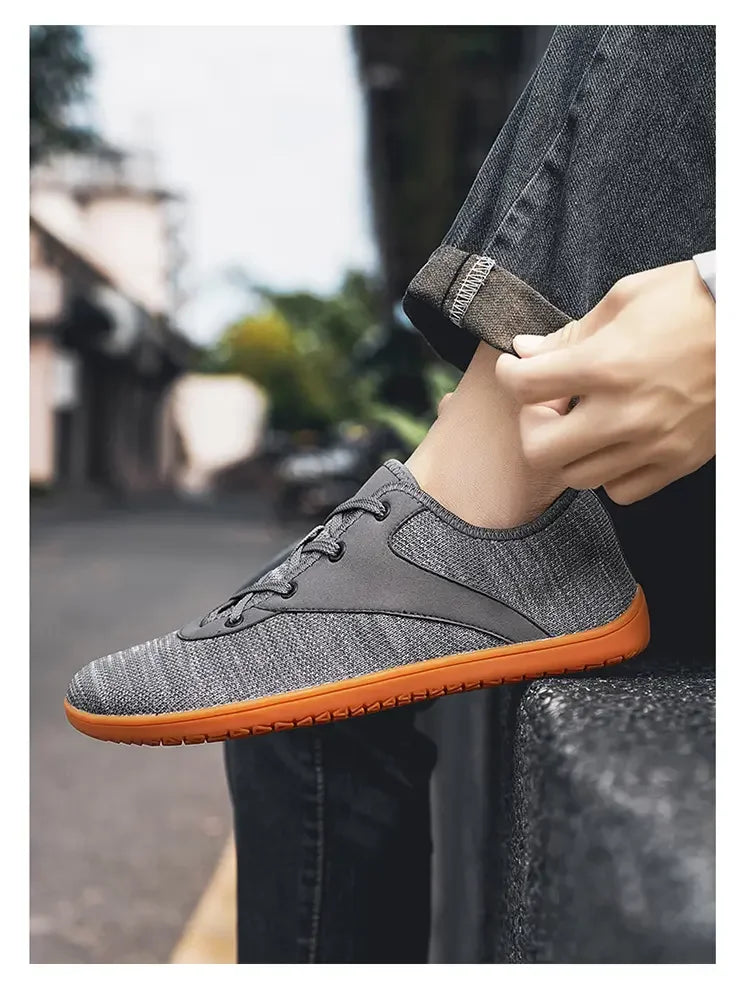 Men's barefoot walking shoes with wide toe and scattered minimalist shoes, suitable for gyms, driving offices.