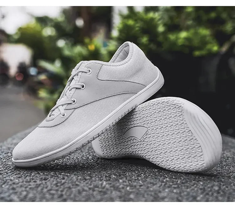 Men's barefoot walking shoes with wide toe and scattered minimalist shoes, suitable for gyms, driving offices.