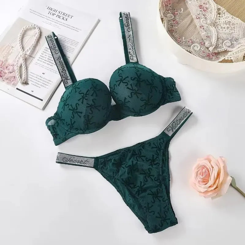 New Bra Panty Set Women Lace Push Up Bralette Seamless Comfortable Breathable Lingerie Home Wear Set Lingerie Set Underwear Set