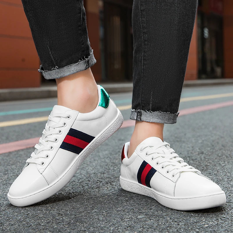 Original Walking Shoes for Men Trendy Flat Comfortable Outdoor Fashion Leather Luxury Design Trendy Lace-up Sneakers for Man