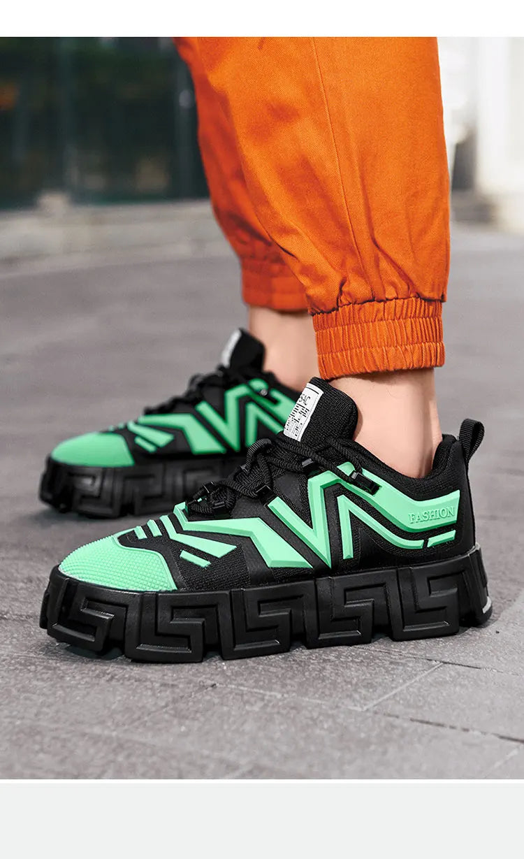Men's Casual Sports Shoes, Fashionable Thick Soled Skateboarding Shoes, Trendy and Comfortable Men's Shoes Suitable for Outdoor