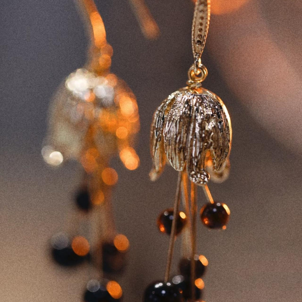 Nocturne Bloom Onyx Earrings