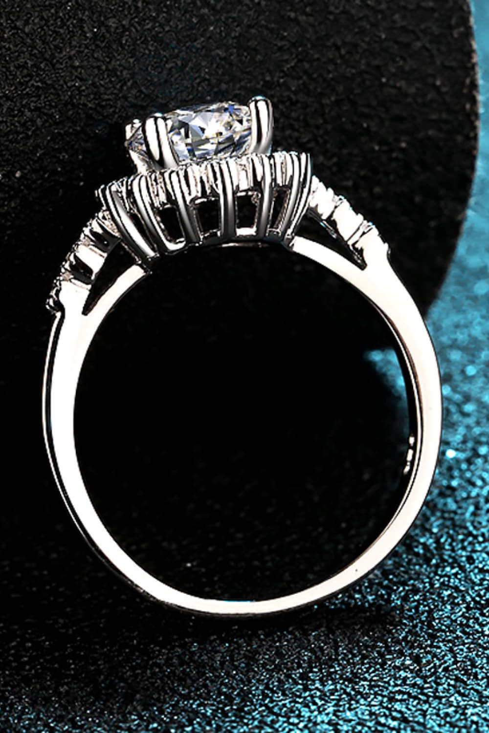 1 Carat Brilliant Round Cut Sparkala™ Rhodium-Plated Halo Ring