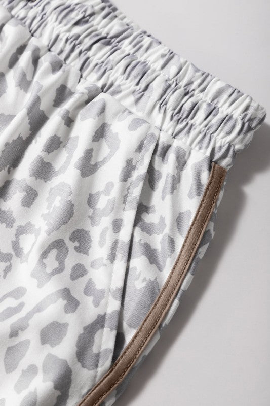 Leopard Contrast Trim Elastic Drawstring Shorts